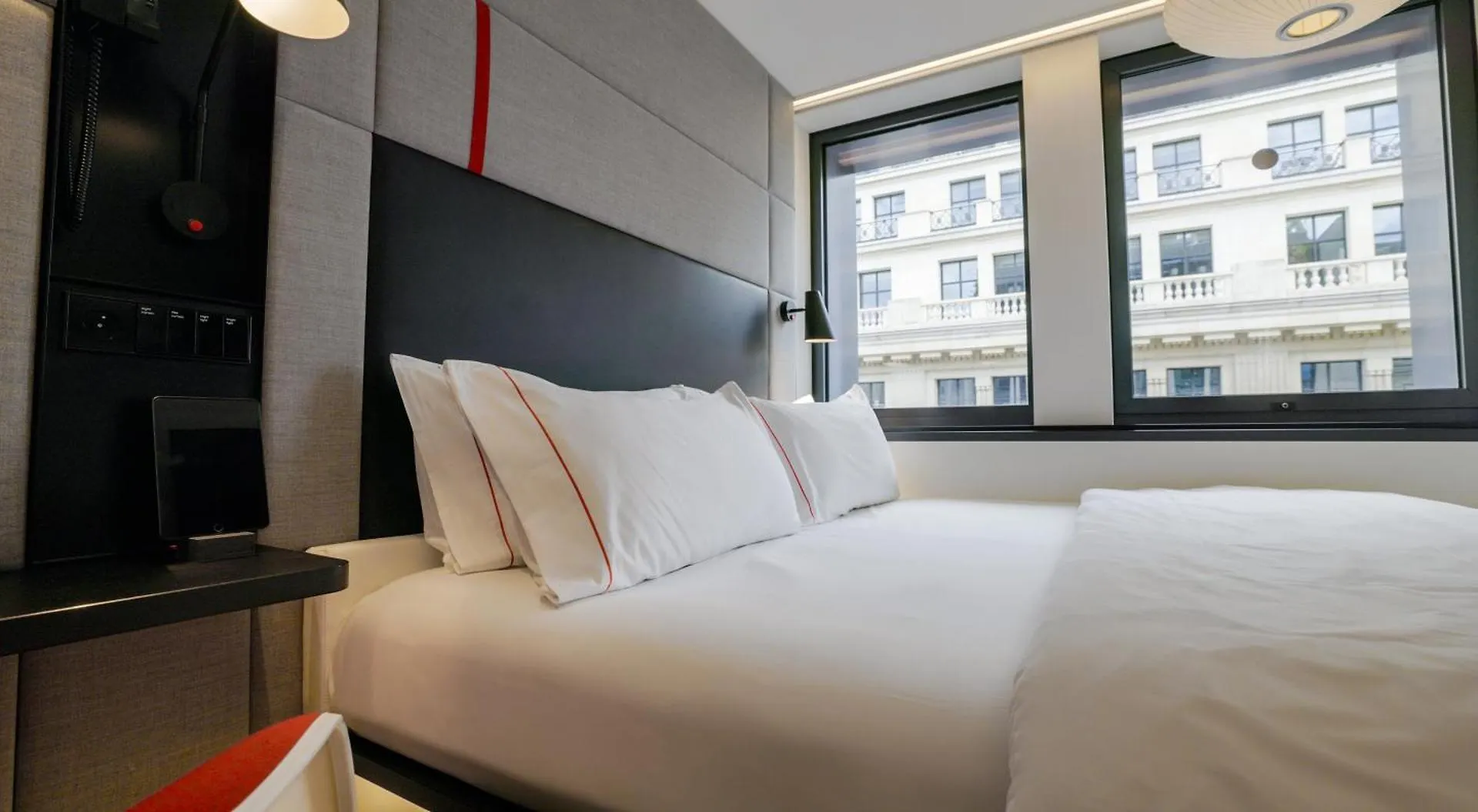 Citizenm Champs-elysees Otel 4*